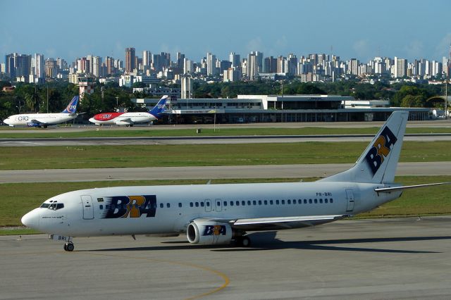 BOEING 737-400 (PR-BRI) - july/2006 in SBFZ airport