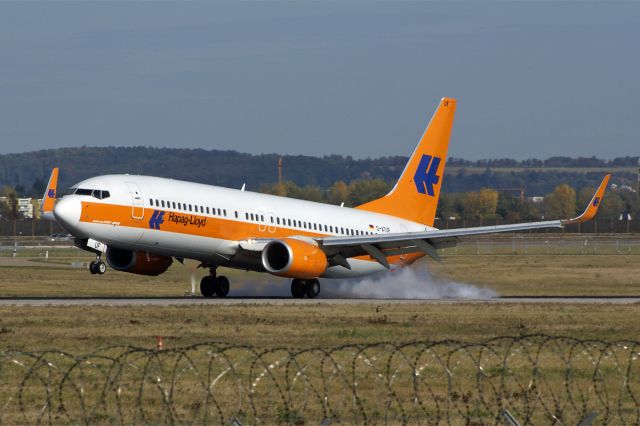 Boeing 737-800 (D-ATUF)