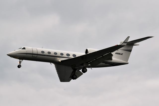 Gulfstream Aerospace Gulfstream IV (N906JC)