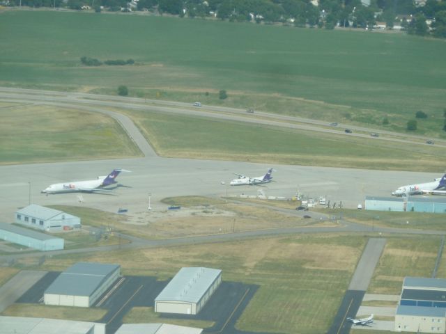 BOEING 727-200 — - FedEx ramp at KMSN taken from Cessna 152 June 2012