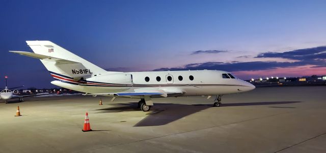 Dassault Falcon 20 (N581FL)