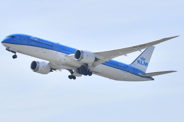 Boeing 787-9 Dreamliner (PH-BHC)