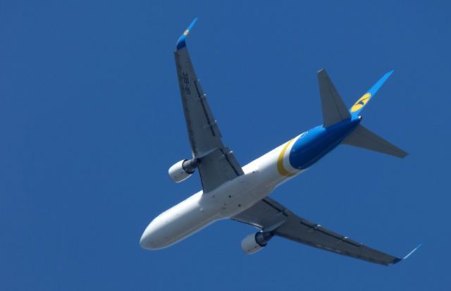 UR-GEC — - Shown here is a Ukraine Air Boeing 767 a few minutes until landing in the Spring of 2017.