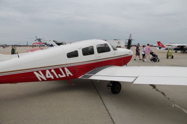 Piper Cherokee (N41JA)