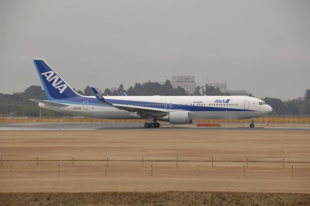 BOEING 767-300 (JA620A) - Departure at Narita Intl Airport 16R on 2010/12/30