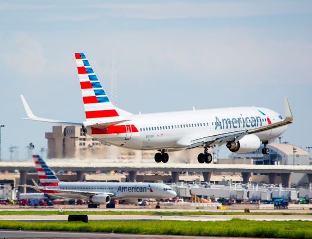 Boeing 737-800 (N815NN) - 08/28/2016 - American Airlines N815NN B738 KDFW