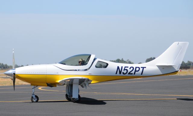 Lancair Legacy 2000 (N52PT)