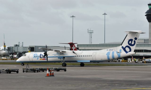 de Havilland Dash 8-400 (G-JECZ) - Flybe De Havilland Canada DHC-8-402Q Dash 8 G-JECZ in Manchester 
