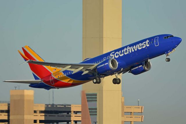 Boeing 737-800 (N8012L) - Southwest Boeing 737-8 Max N8012L at Phoenix Sky Harbor on October 27,2017. 