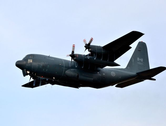 Lockheed C-130 Hercules (13-0307)