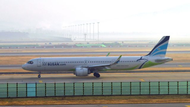 Airbus A321neo (HL8394) - Air Busan Airbus A321-251NX HL8394 in Seoul 