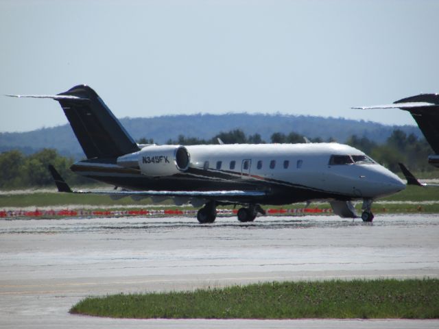 Canadair Challenger (N345FX) - Took the short hop from Rockland to Bangor, Maine - now on to Boeing Field.