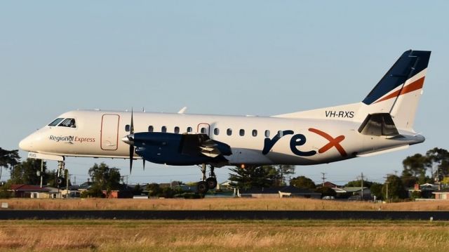 Saab 340 (VH-RXS) - Regional Express Saab 340B VH-RXS (msn 285), sporting the revised Rex livery touches down at Wynyard Airport on 20 January 2020.