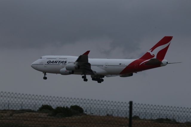 Boeing 747-400 (VH-OJS)