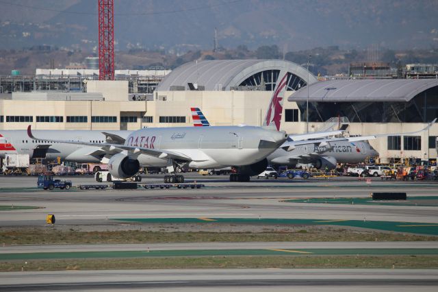 Airbus A350-1000 (A7-ANC)