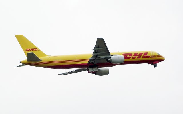 Boeing 757-200 (G-BMRH) - DHL