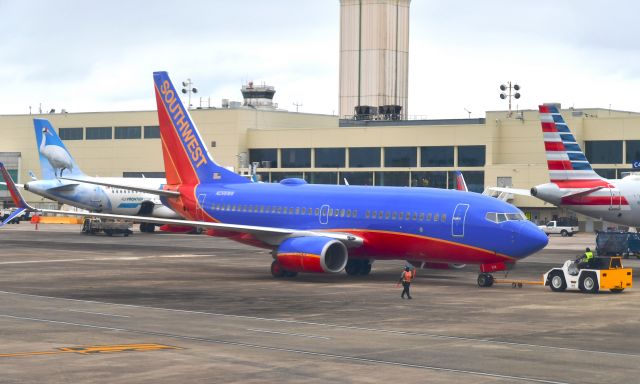 Boeing 737-700 (N298WN) - Southwest Airlines Boeing 737-7H4(WL) N298WN in San Juan 