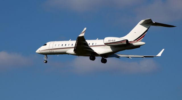 Bombardier Global Express (CS-GLD) - On final is this 2012 Bombardier Global Express 6000 in the Autumn of 2020.