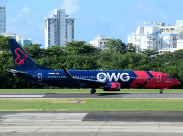 Boeing 737-800 (C-FHNM)