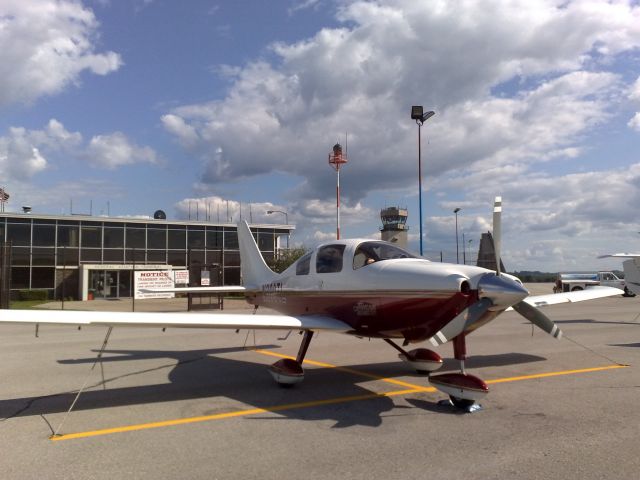 Cessna 350 (N300TL)