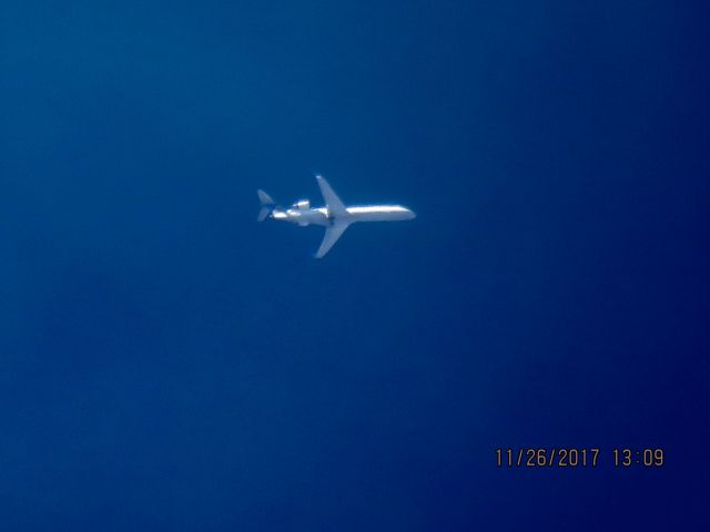 Canadair Regional Jet CRJ-700 (N162GJ)