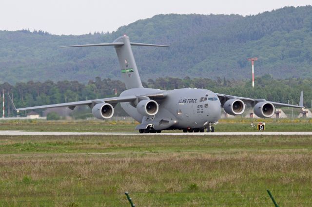 Boeing Globemaster III (00-0175)