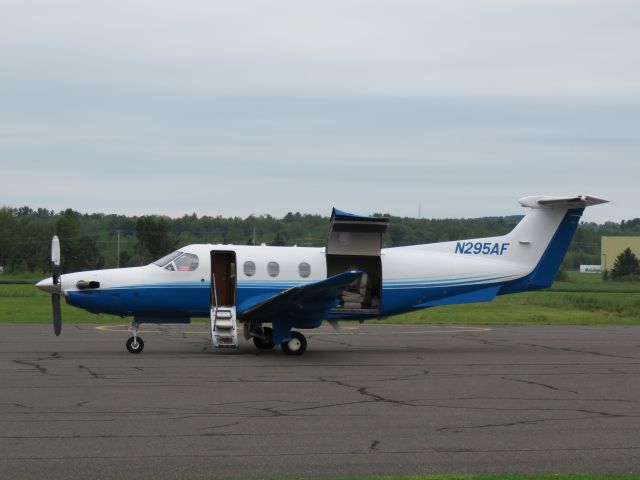 Pilatus PC-12 (N295AF)