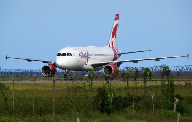 Airbus A319 (C-FYKW)