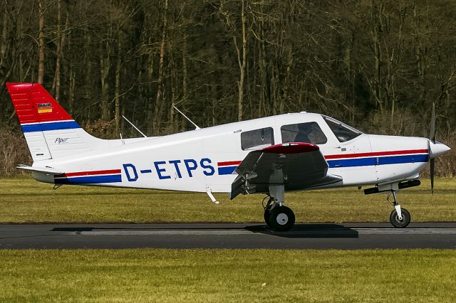 Piper Cherokee (D-ETPS)