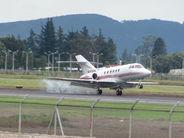 Hawker 800 (N799RM) - LANDING RUNWAY 13R BOGOTÁ´S INTERNATIONAL AIRPORT