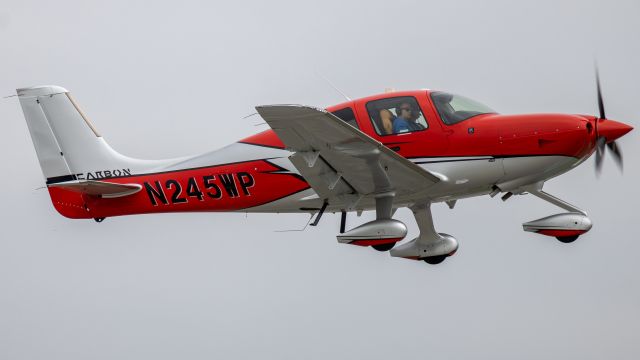 Cirrus SR-22 (N245WP) - Departing SMO