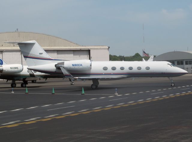 Gulfstream Aerospace Gulfstream IV (N180CH)