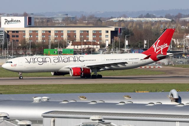 Airbus A330-300 (G-VSXY)