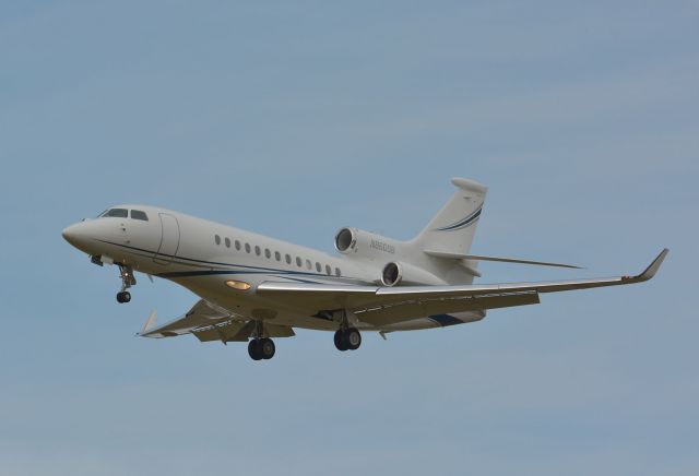 Dassault Falcon 7X (N860SB)