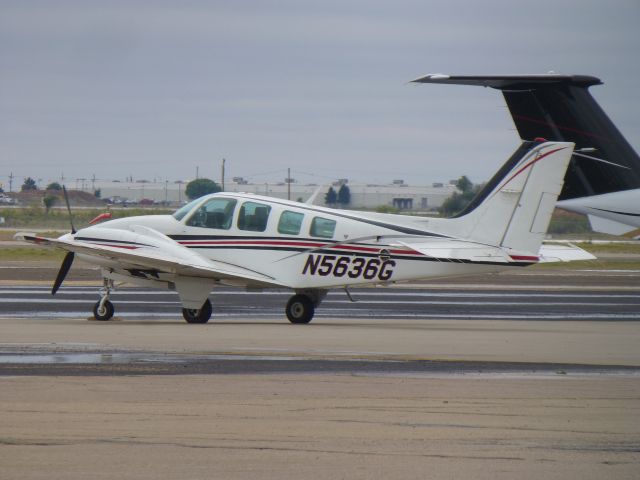 Beechcraft Baron (58) (N5636G)