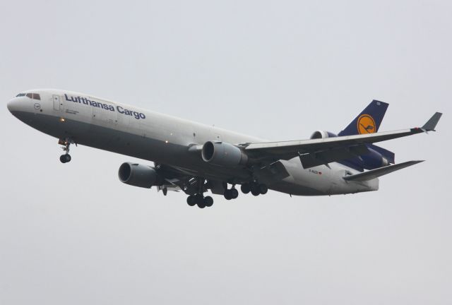 Boeing MD-11 (D-ALCD)