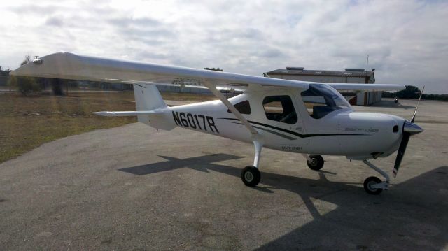 Cessna Skycatcher (N6017R)