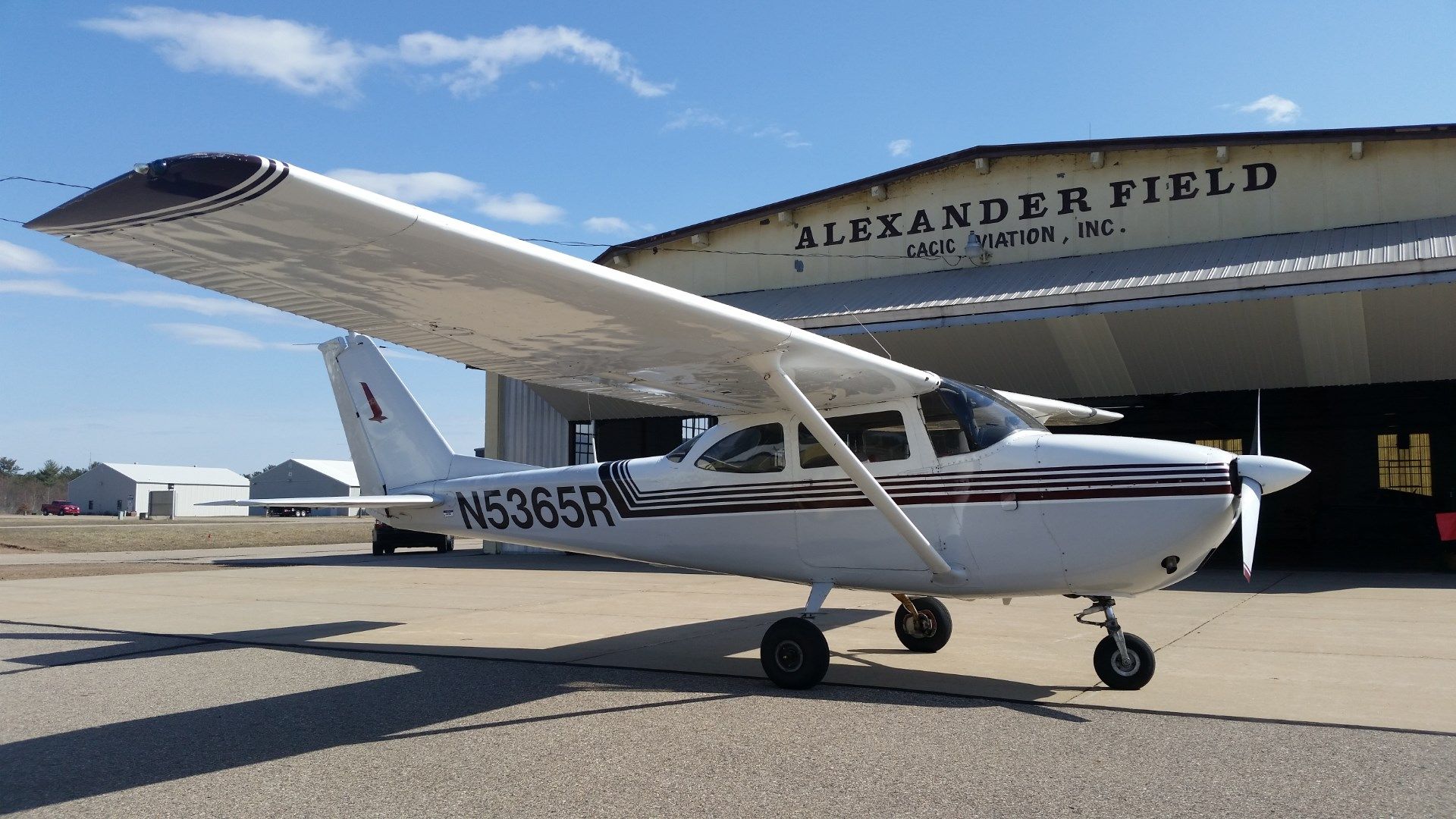 Cessna Skyhawk (N5365R)