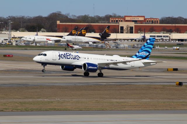 Airbus A220-300 (N3156J)