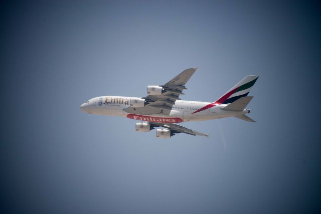 Airbus A380-800 (A6-EEH)