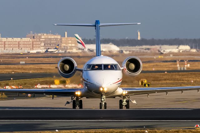 Canadair Challenger (M-OLOT)