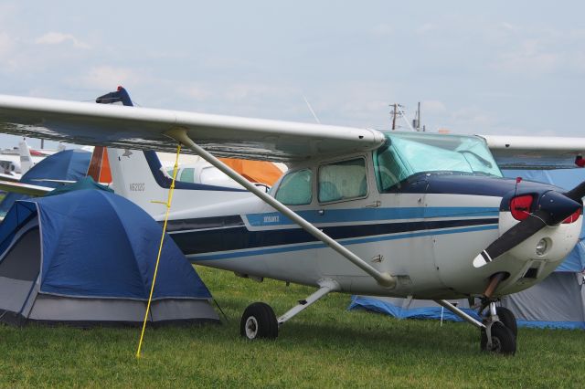 Cessna Skyhawk (N6212G)