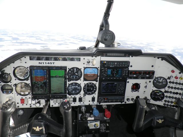 Mooney M-20J (N1145T) - Flight from Ron Collins Avionics, Henderson, KY (KEHR) to return N1145T (1981 Mooney M20J) to Delaware, OH (KDLZ).  RCA installed Aspen PFD 1000 and MFD 500, STec 30 Autopilot and strip/repaint of panel.