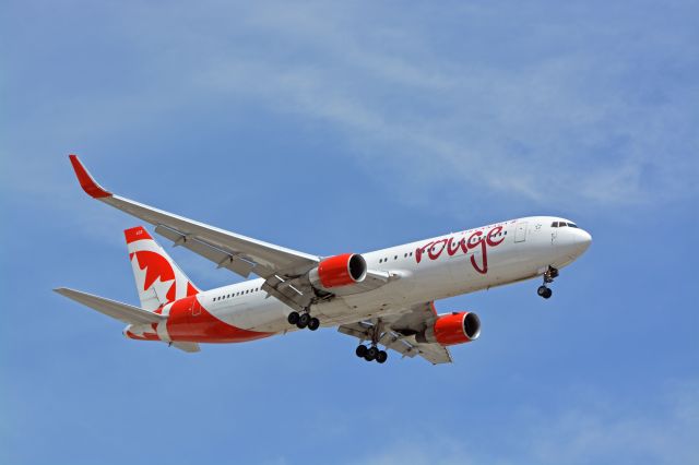 BOEING 767-300 (C-FMWU) - Rouge Boeing 767-333 C-FMWU at Phoenix Sky Harbor on April 26, 2018. 