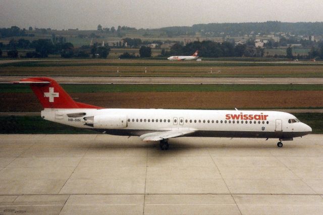 Fokker 100 (HB-IVH) - Seen here o 4-Sep-96.br /br /With Swissair from Nov-88 to Dec-96 when it became F-WQFP then I-ALPQ, G-CGTO, N285AP and ZS-ERI for AirQuarius.