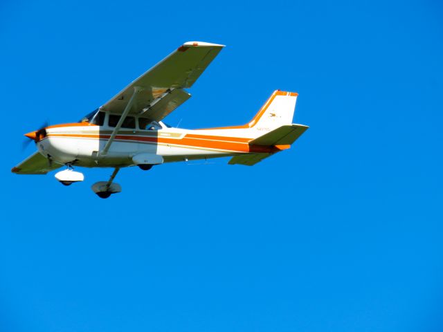 Cessna Skyhawk (N4976G) - 04/29/23