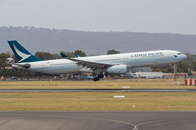 Airbus A330-300 (B-LAC)