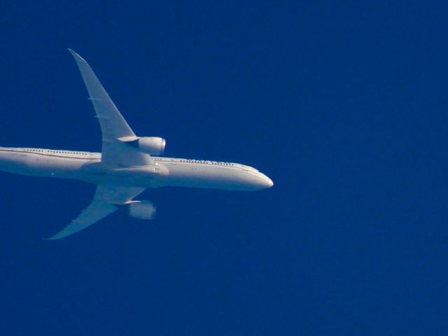 BOEING 787-10 Dreamliner (N12003) - UAL2674br /EWR-LAXbr /05/09/22