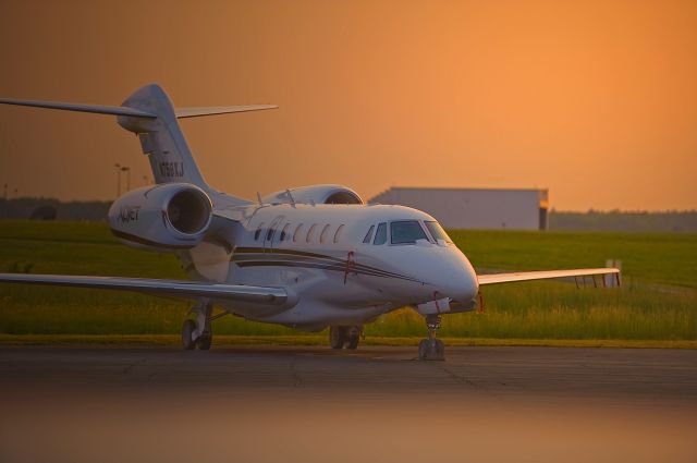 Cessna Citation X (N758XJ) - Parked Atlantic City International NJ