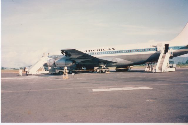 Boeing 707-300 (N412PA) - Departing 707 at San Salvador,  Ilopango  Airport  1968